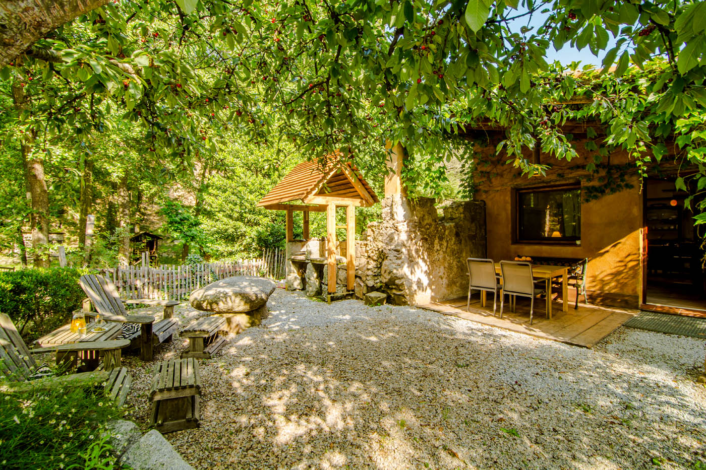 Mucha sombra natural en verano