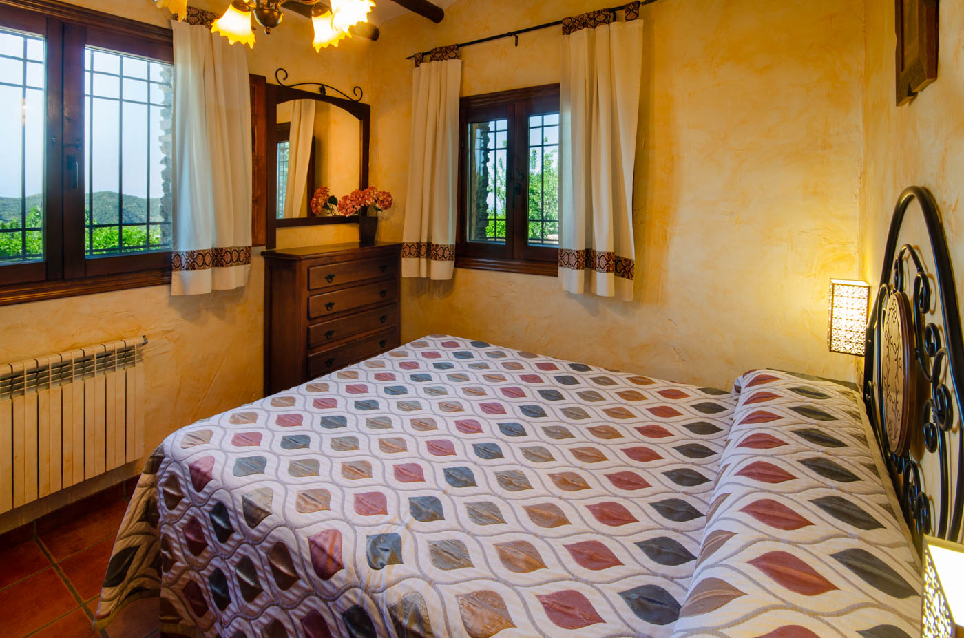 Habitación con cama doble