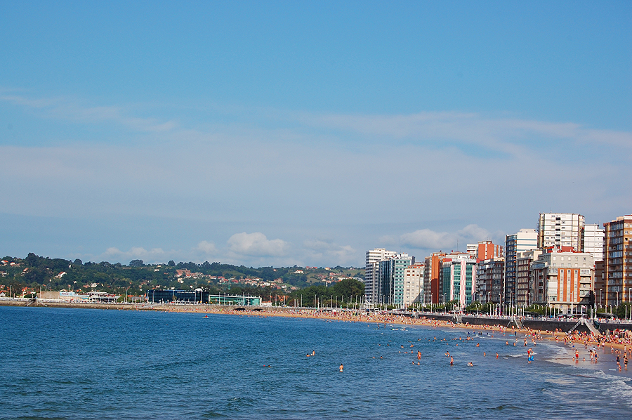 Gijon urban beach