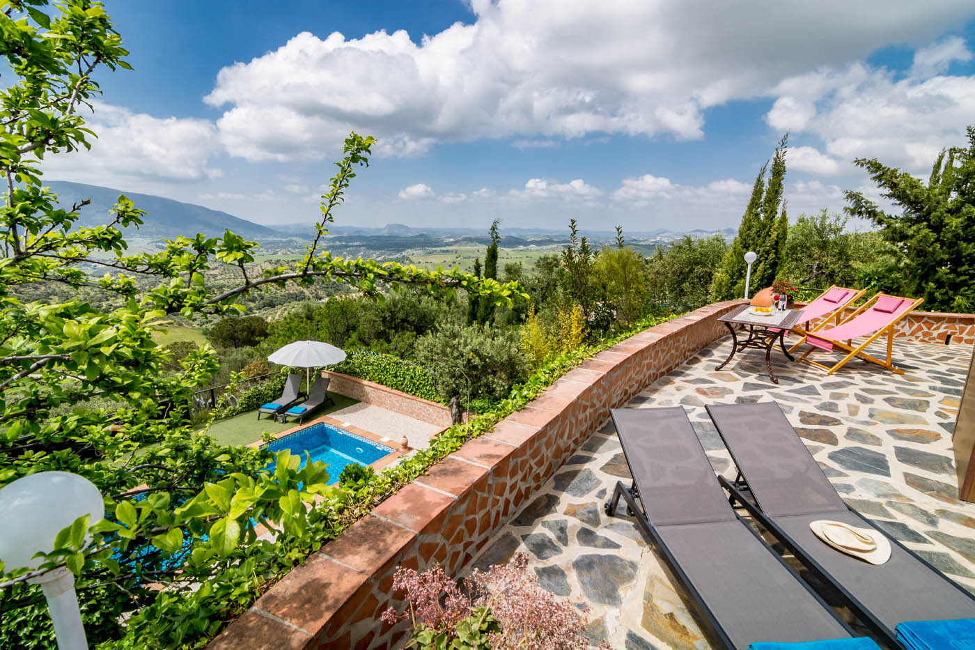 Amazing views in all directions