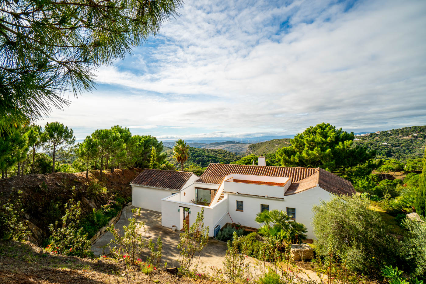Parking area below right by main entrance