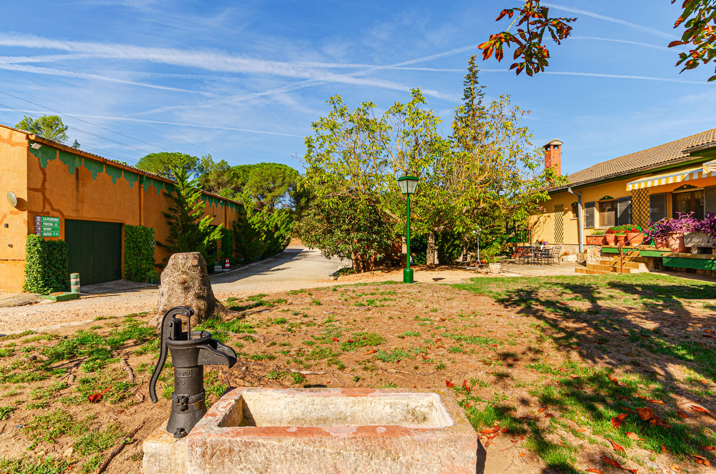 La sala de juegos está justo enfrente de su casa vacacional