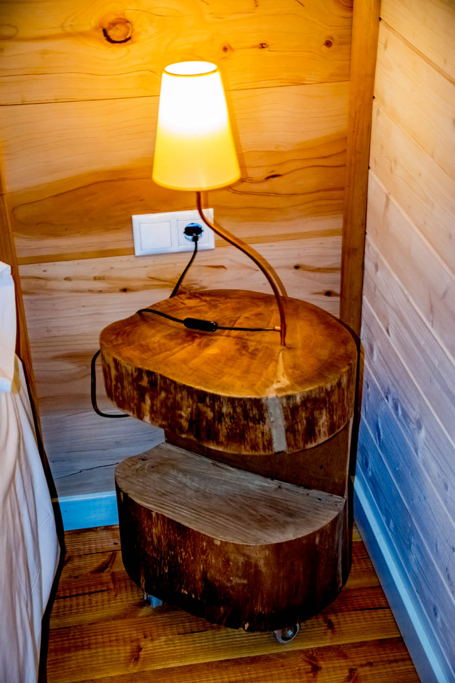 Even all the lamps are innovative and hadcrafted