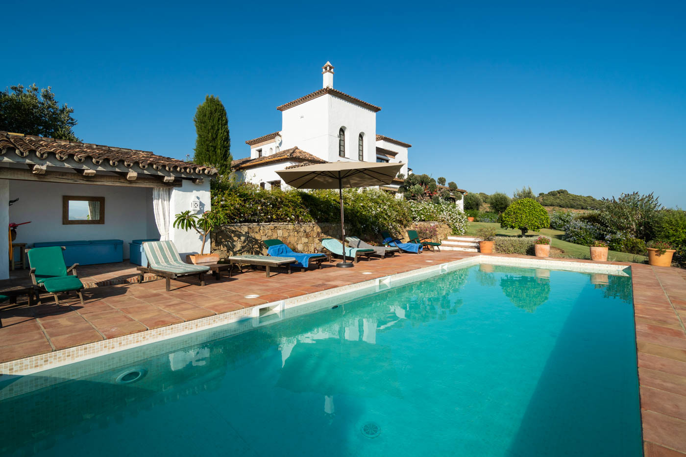 The pool can be heated