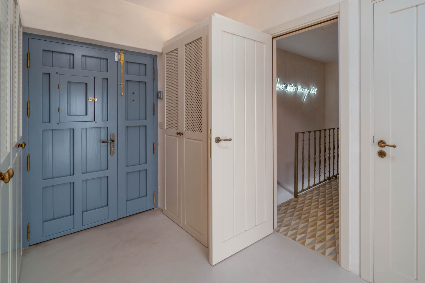 Puerta de atrás a la calle