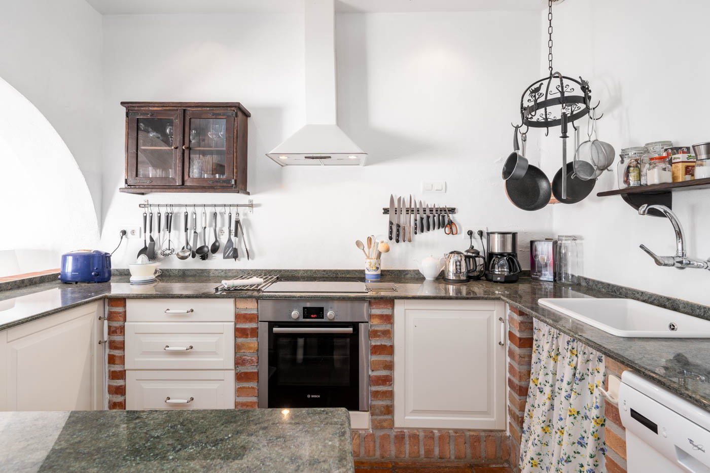 Well equipped kitchen