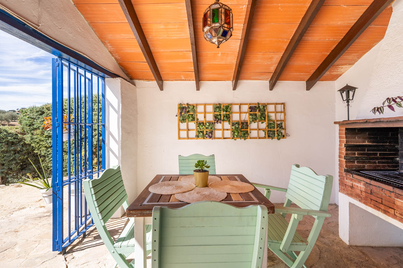 Zona cubierta de barbacoa