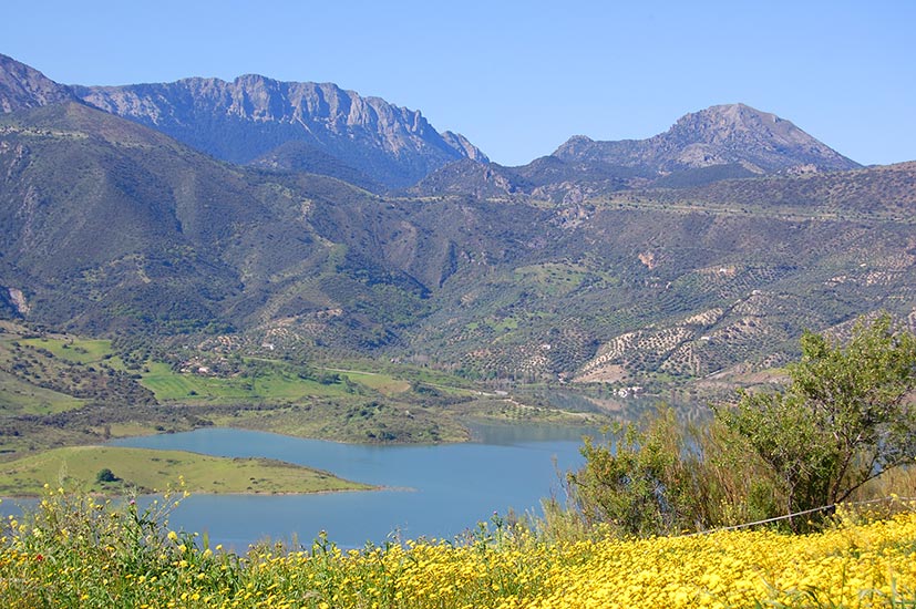 Zahara lake