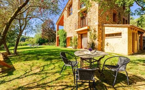 A 16th century farmhouse, partly renovated