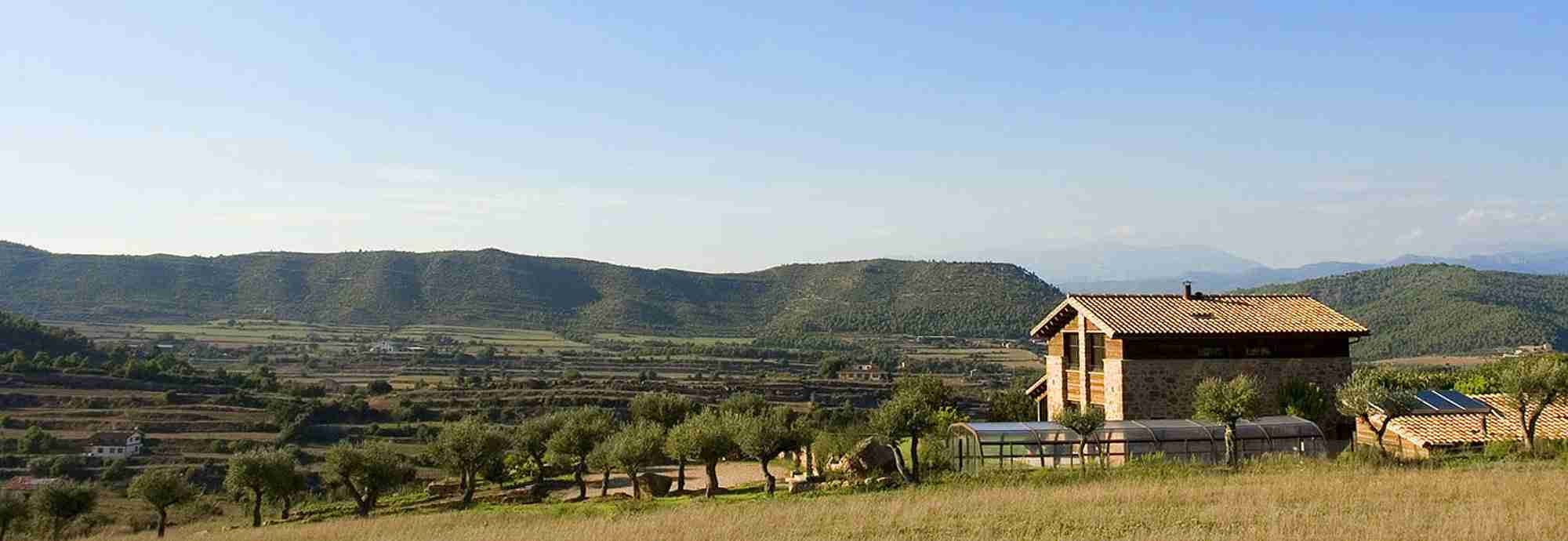Luxury Catalonia villa with heated pool in pretty rural heartlands