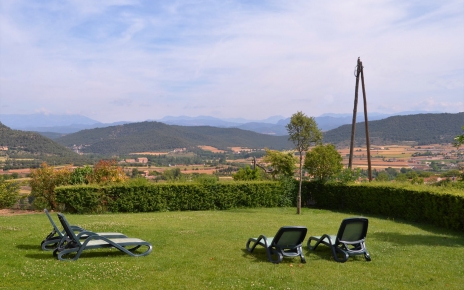 Quiet countryside scenery