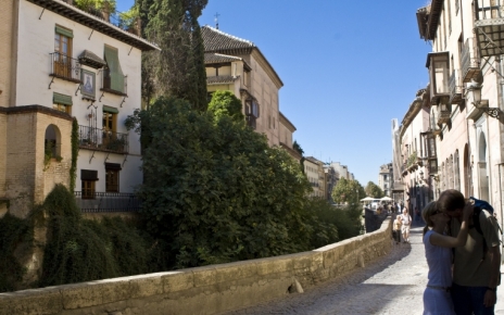 Paseo de los Tristes (Granada city)
