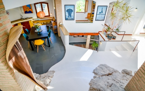 Upper view to the dining area