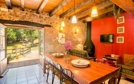 Dining / living areas