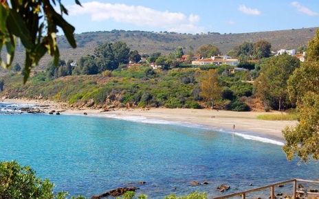 La playa está a 30 minutos 