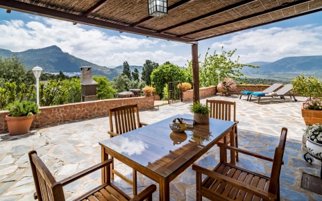 Shaded are next to kitchen / house 