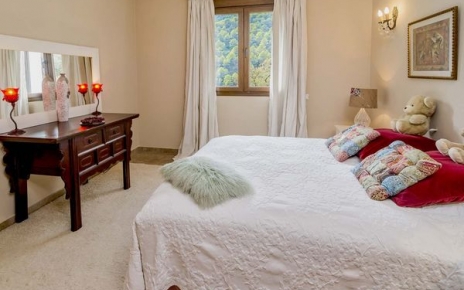 All rooms have windows with views