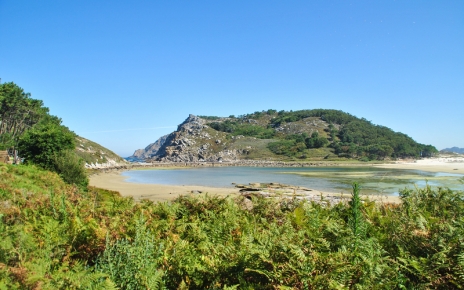 This islands are seen in distance from your villa (access by boat)