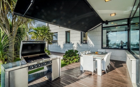 Al fresco dining area by pool