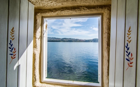 This is the Pontevedra estuary before opening to the Ocean 