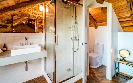 Baño en el dormitorio principal