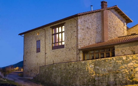 Parte de atrás de su vivienda vacacional