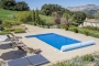 Piscina climatizable (mesa de ping pong puede no estar disponible)