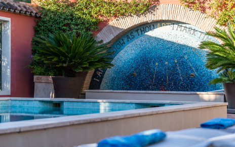 An artist holiday villa in a pretty whitewashed village