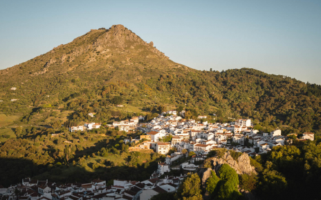 Gaucin village is 2 kms away