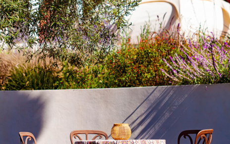 The tent at the back may be available on request at extra cost