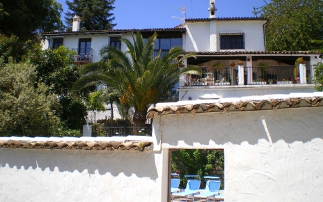 Acceso a la calle trasera 