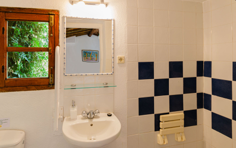 All bedrooms with en suite facilities