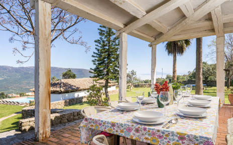 Furnished porch by the house