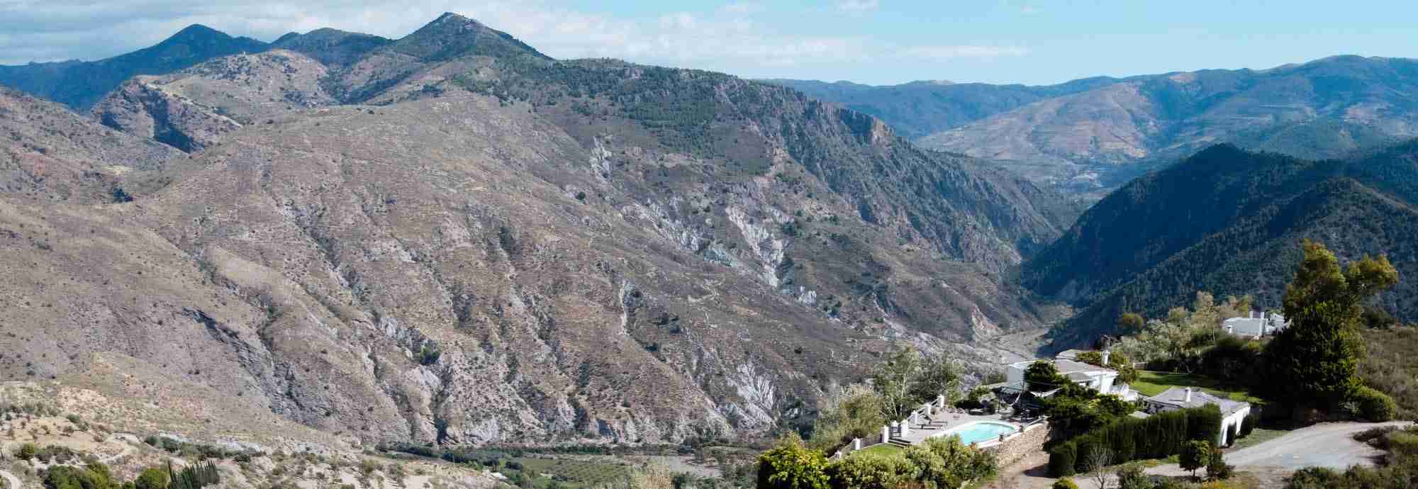 Traditional farmhouse, outstanding gardens & private pool, Alpujarras