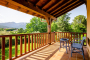 Amplia terraza con mobiliario y excelentes vistas