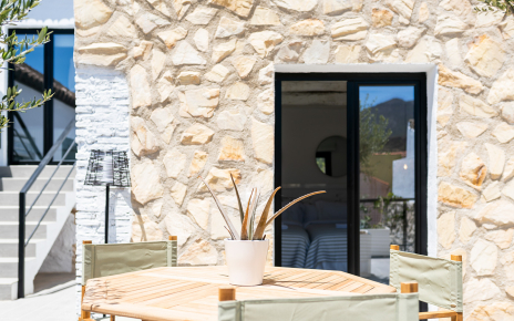 Acceso a suite nº 6, desde terraza mirador