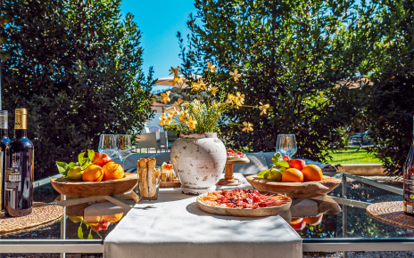 Servicios de catering/cocinero pueden contratarse (opcional)