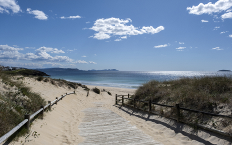 Pontevedra beaches are less than 30 min drie away