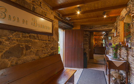 Garden access from kitchen area