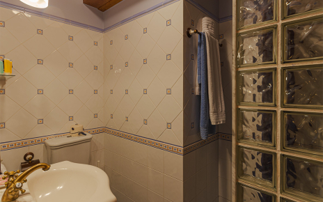 En suite facilities bedroom 3