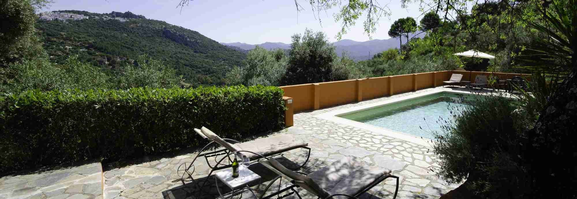 Rustic Gaucín hideaway with superb views and private pool