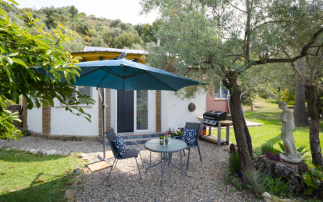 Todo en una planta: fácil disfrute de interiores y exteriores