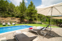 Sunbathe in privacy